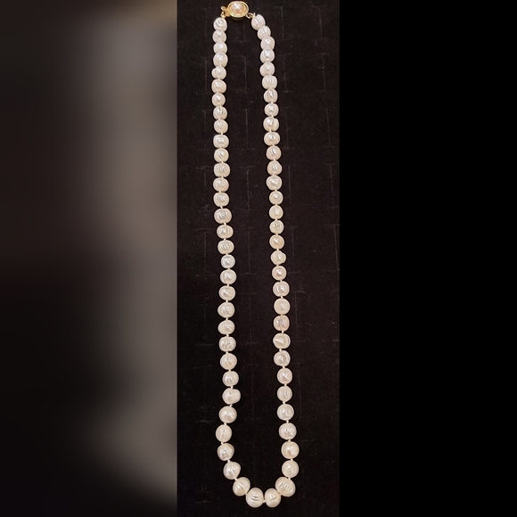 20" Genuine 7mm Baroque Freshwater Pearls - Picture 4 of 5